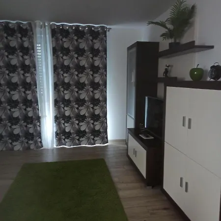 Apartment 28